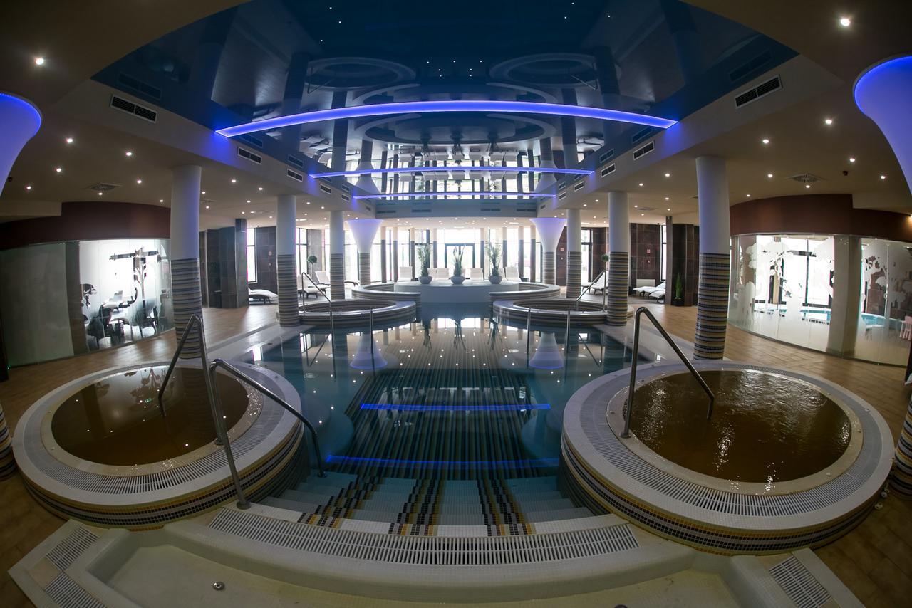 Borostyan Medhotel Nyiradony-Tamasipuszta Buitenkant foto